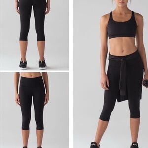 Lululemon High Rise Wunder Under 1/2 Tight Leggings in Black Women's Size 2